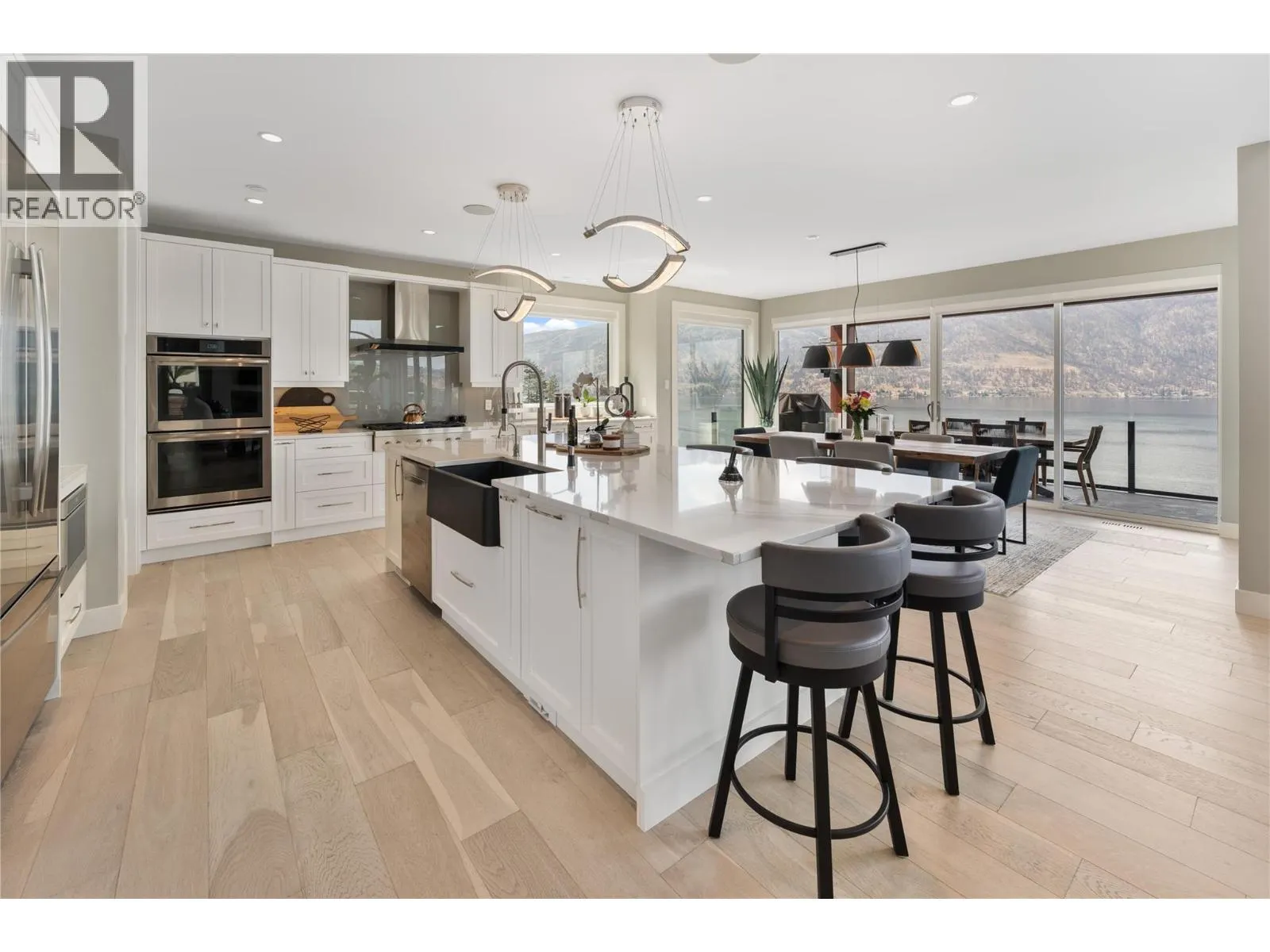 3322 McKinley Beach Drive