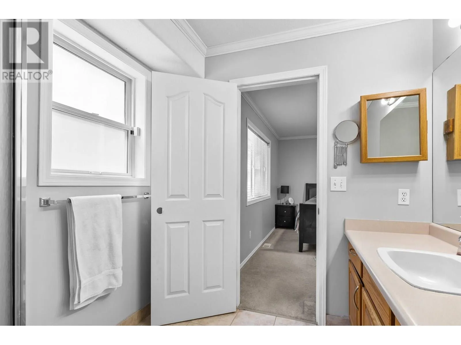125 Applecrest Court