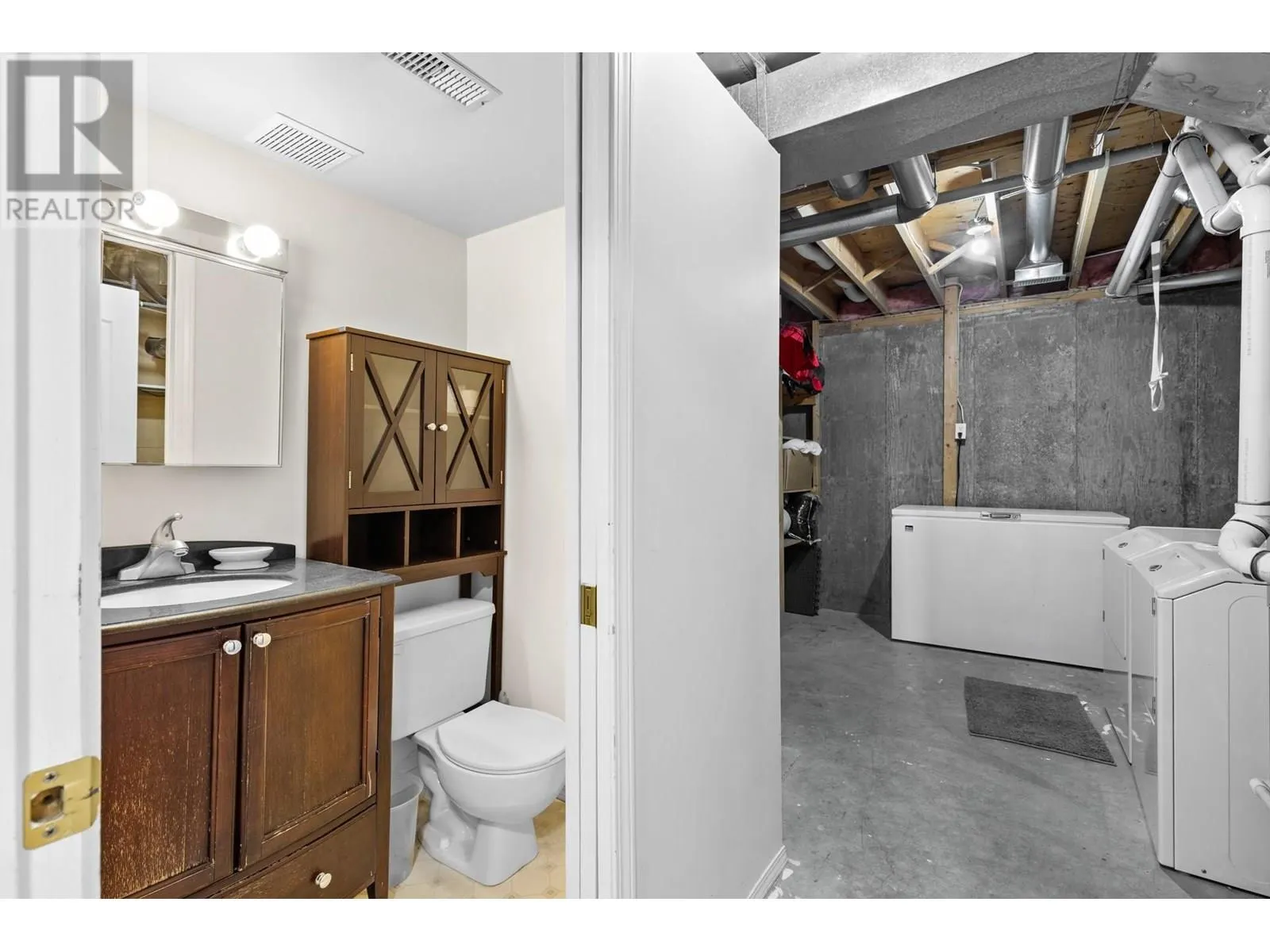 125 Applecrest Court