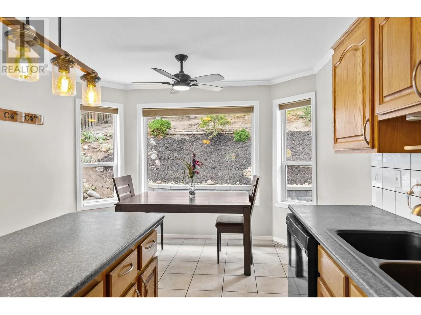 125 Applecrest Court
