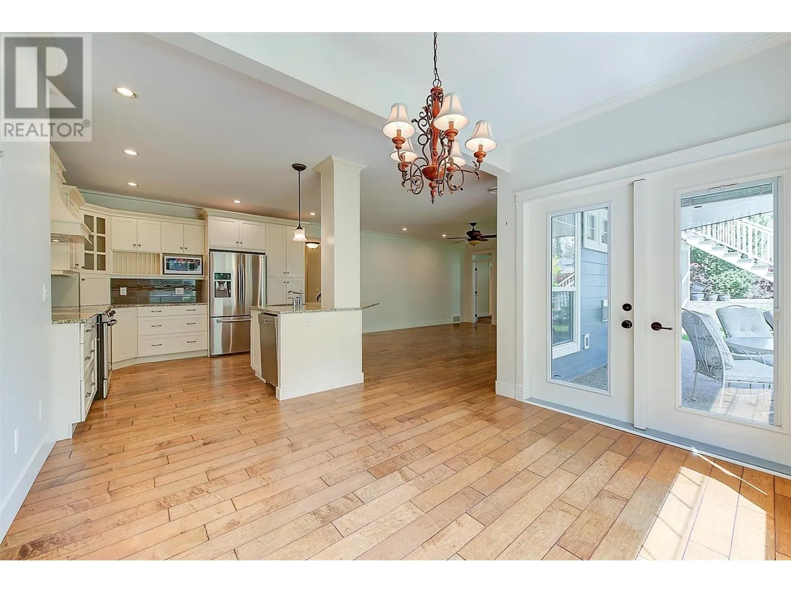 2423 Paramount Drive