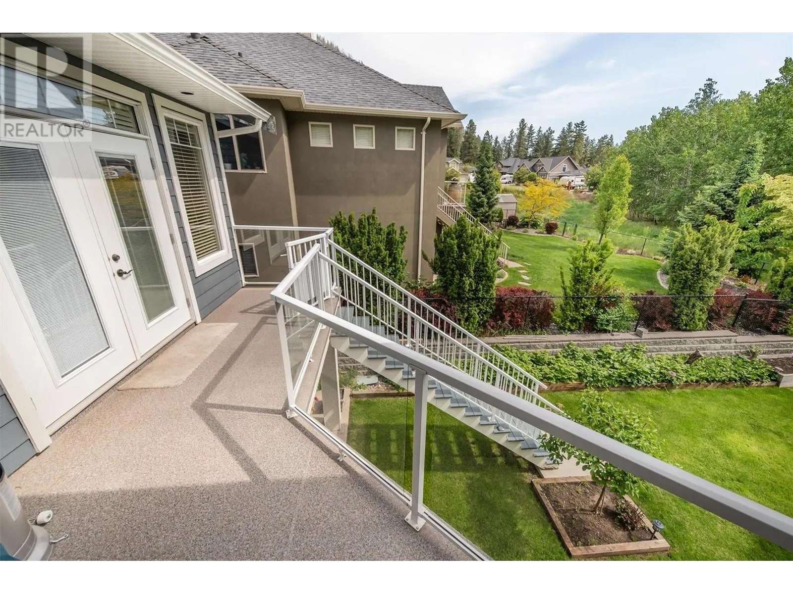 2423 Paramount Drive