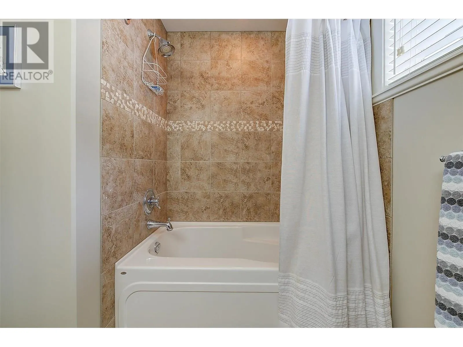 2423 Paramount Drive