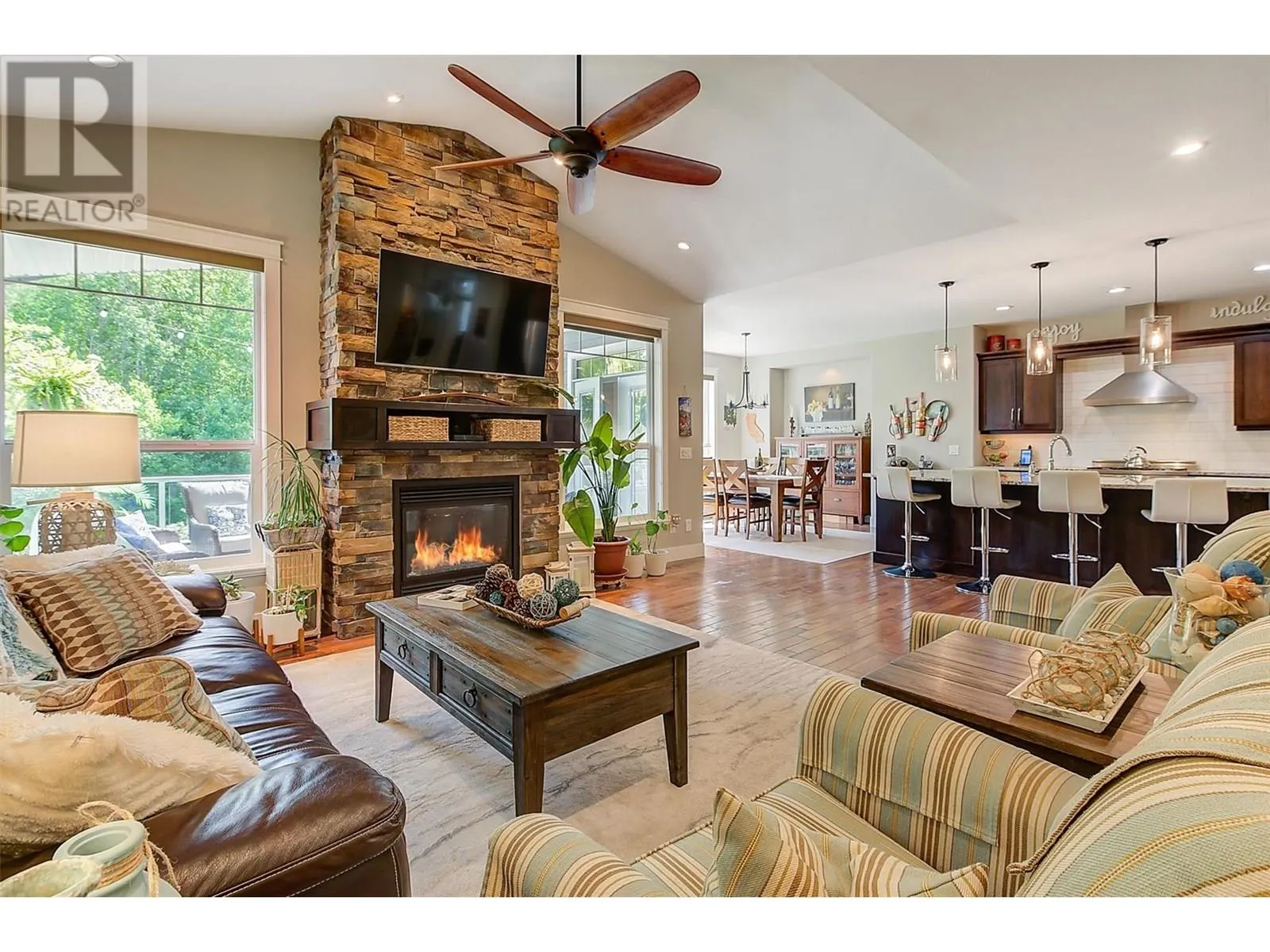 2423 Paramount Drive