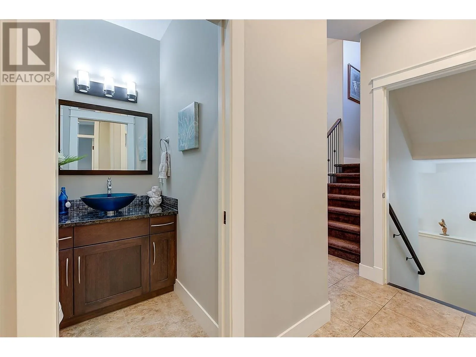 2423 Paramount Drive