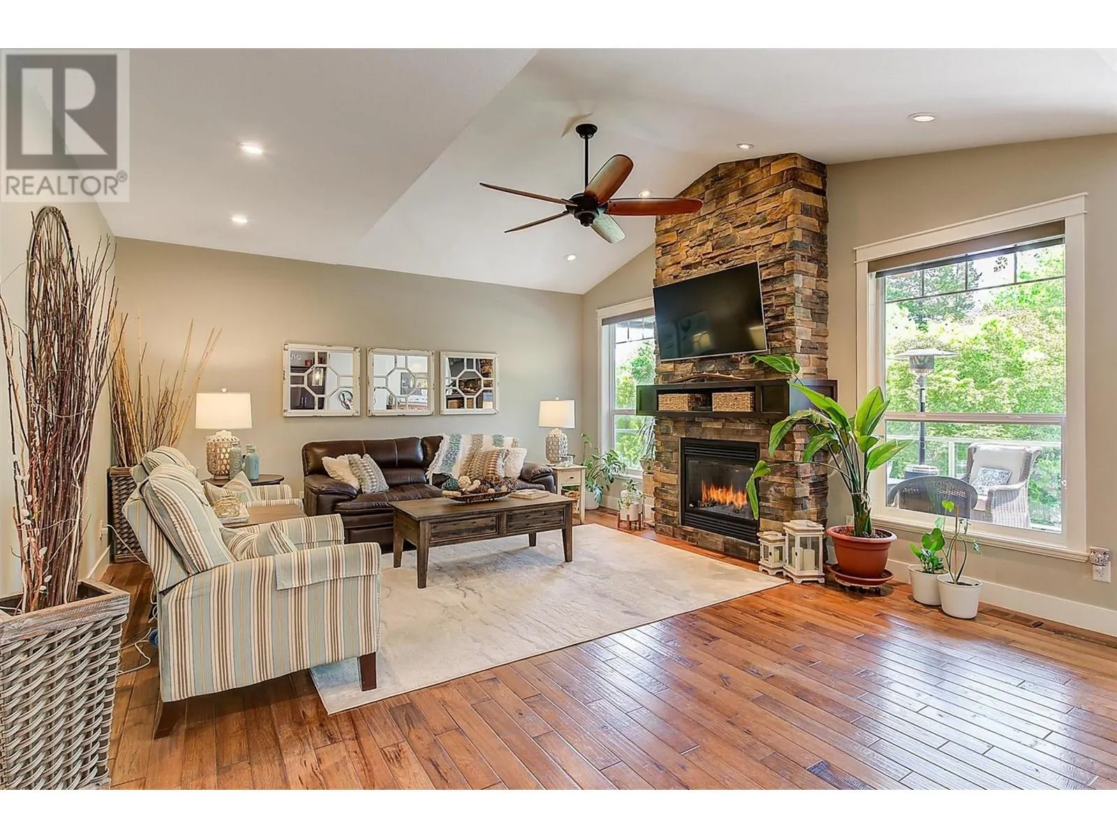2423 Paramount Drive