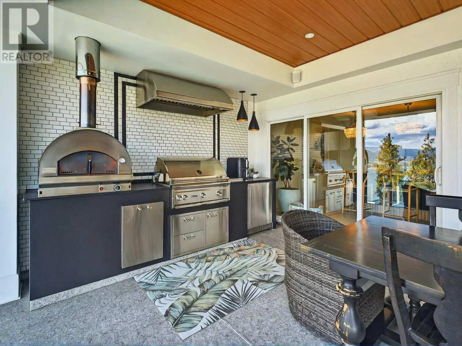 2519 Hillsborough Road