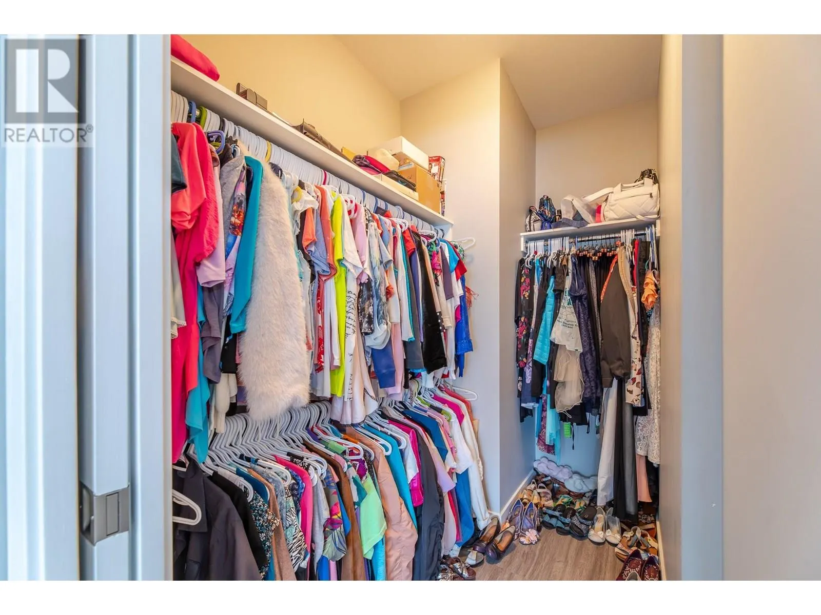 4505 MCLEAN CREEK Road Unit# G10