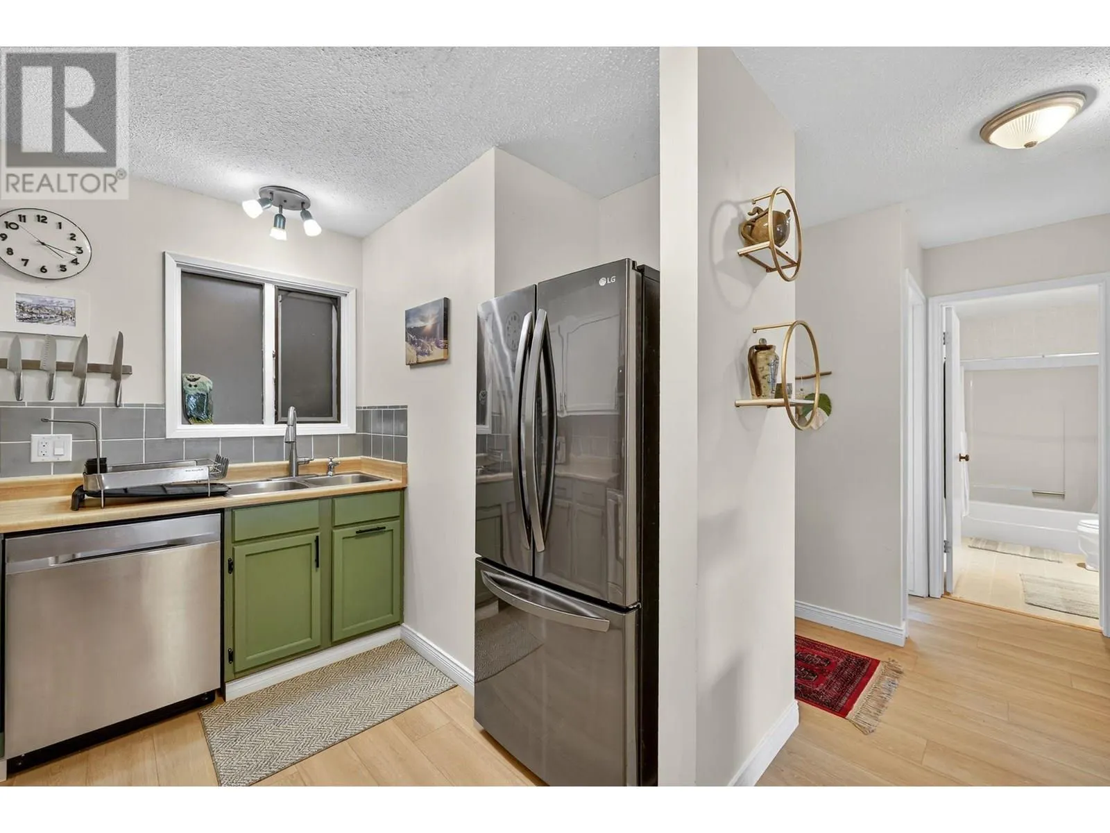 1870 Parkinson Way Unit# 204