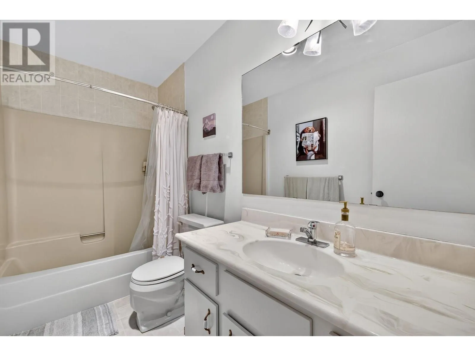 1870 Parkinson Way Unit# 204