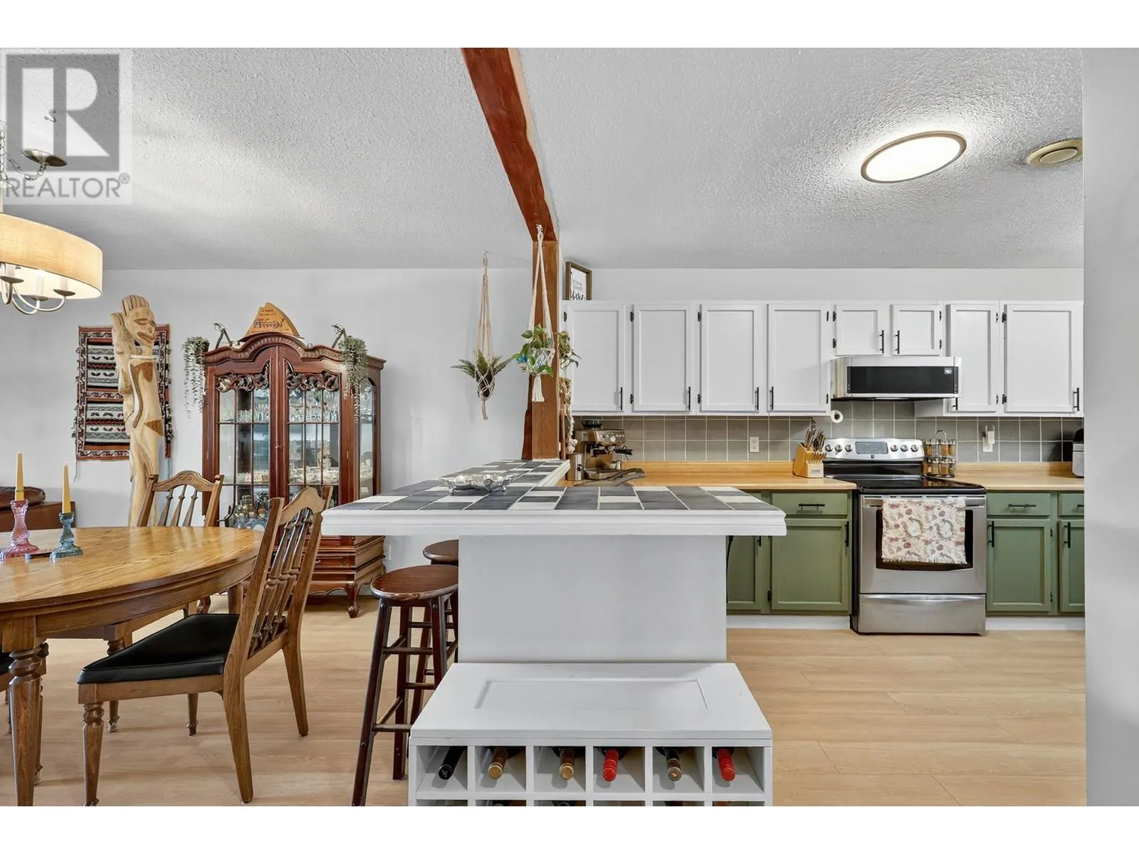 1870 Parkinson Way Unit# 204