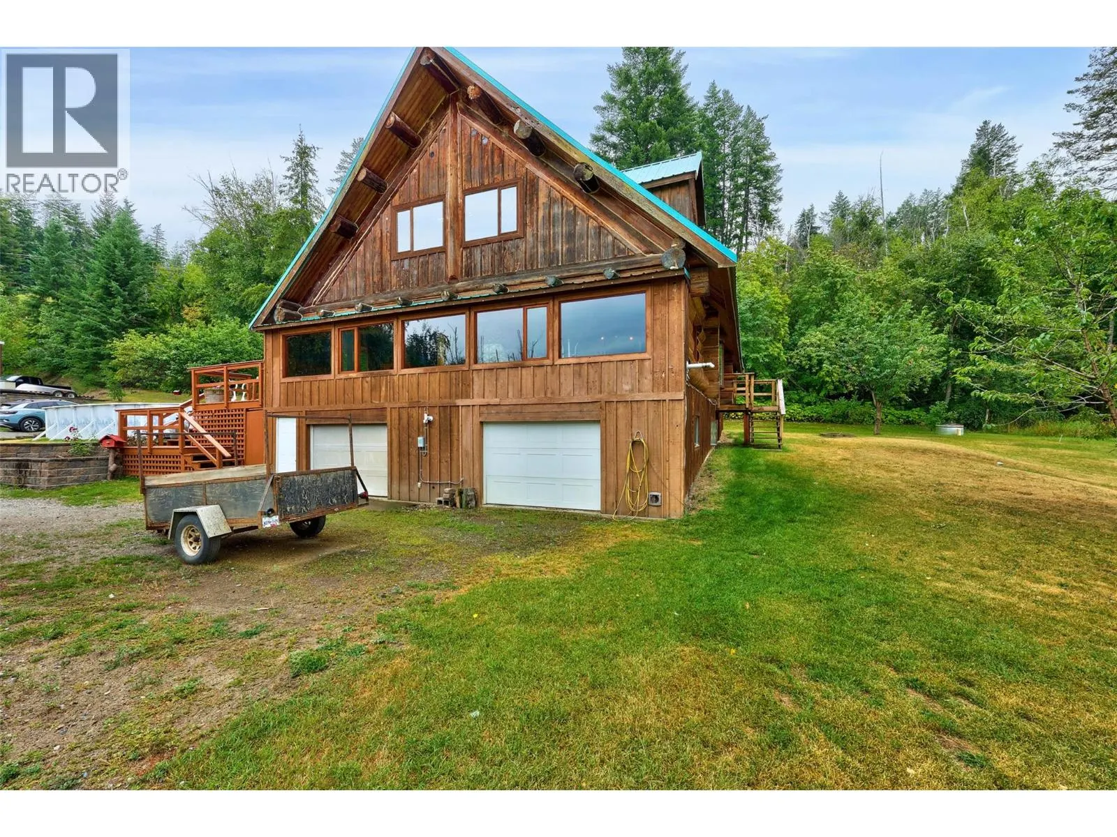 601 Yellowhead Highway S