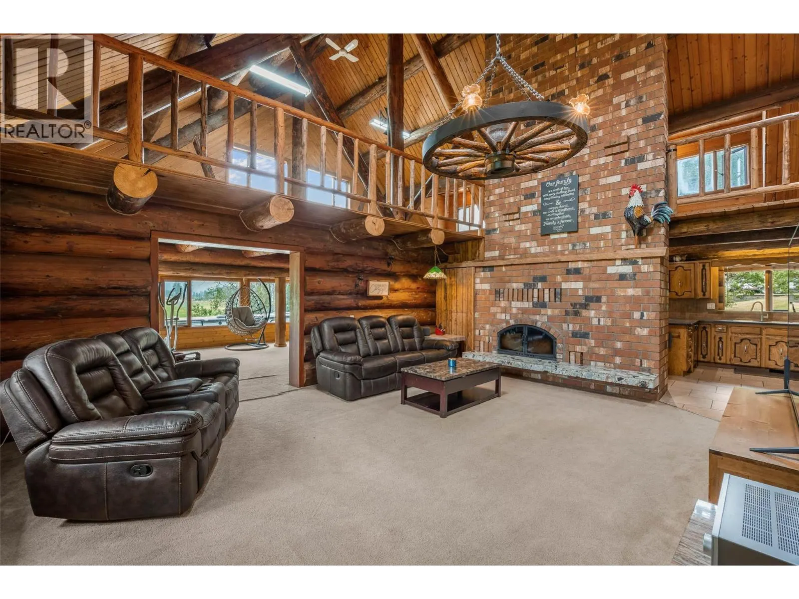 601 Yellowhead Highway S