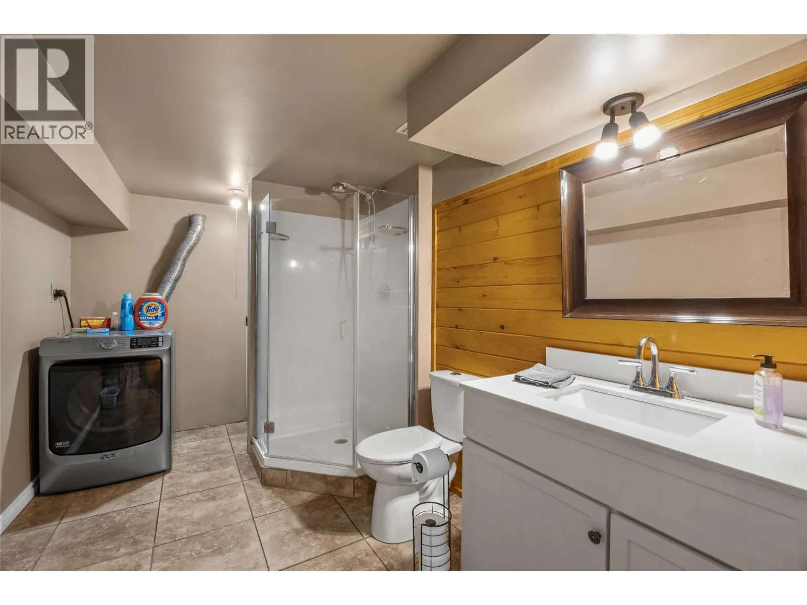 601 Yellowhead Highway S