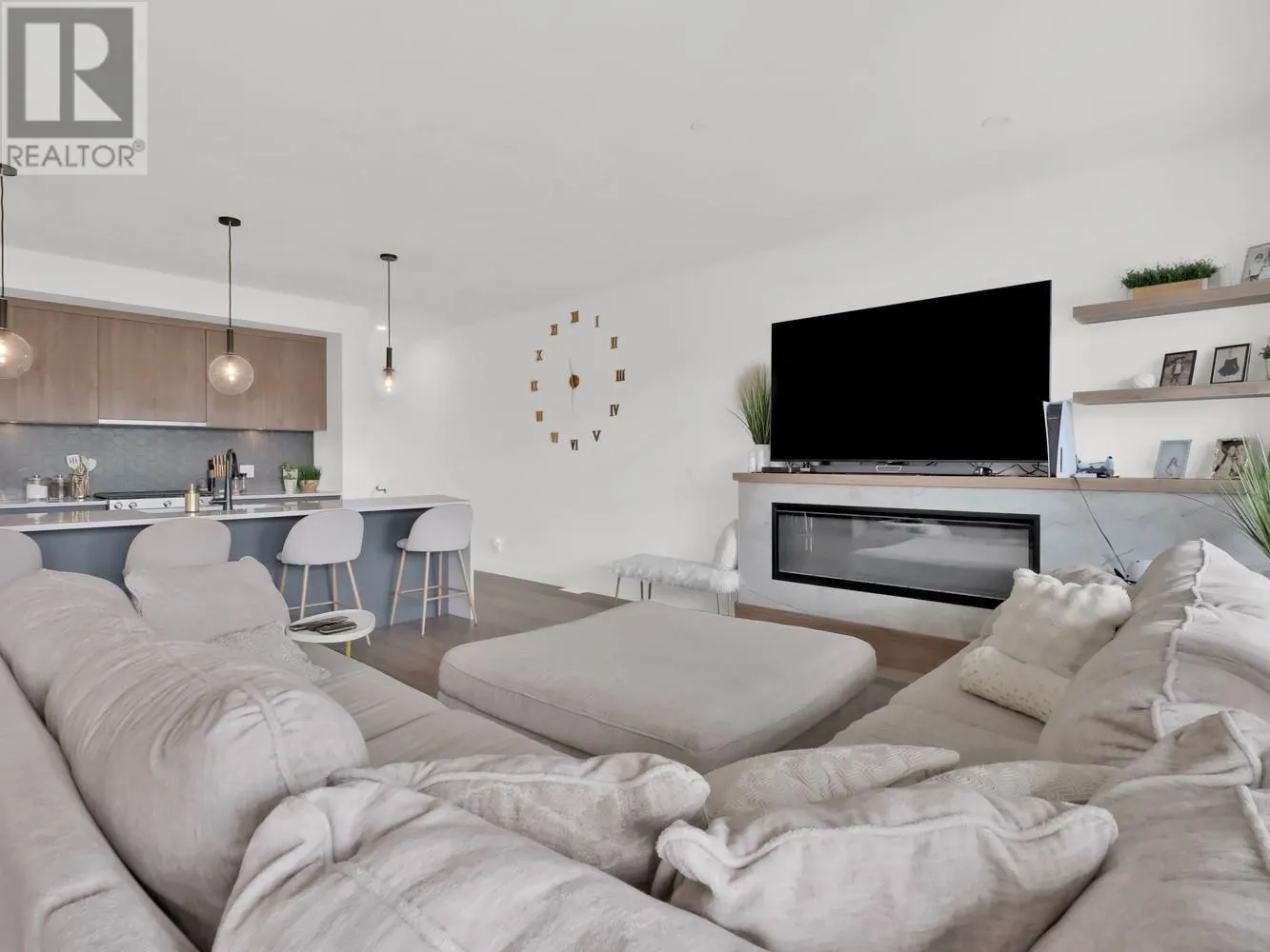 2735 Shannon Lake Road Unit# 114