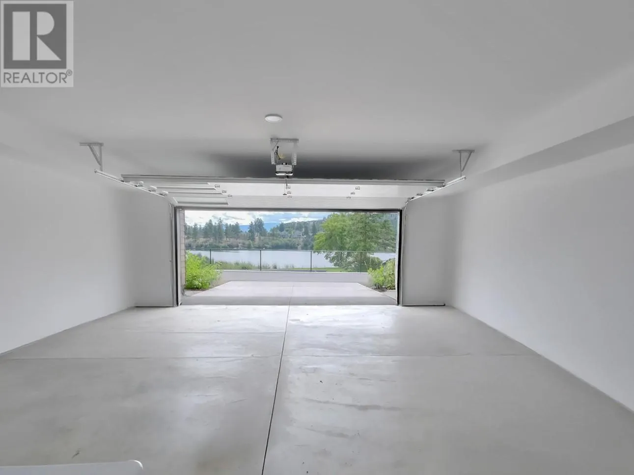 2735 Shannon Lake Road Unit# 114