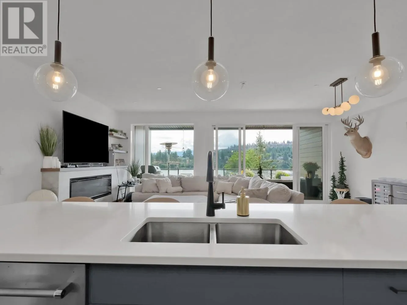 2735 Shannon Lake Road Unit# 114