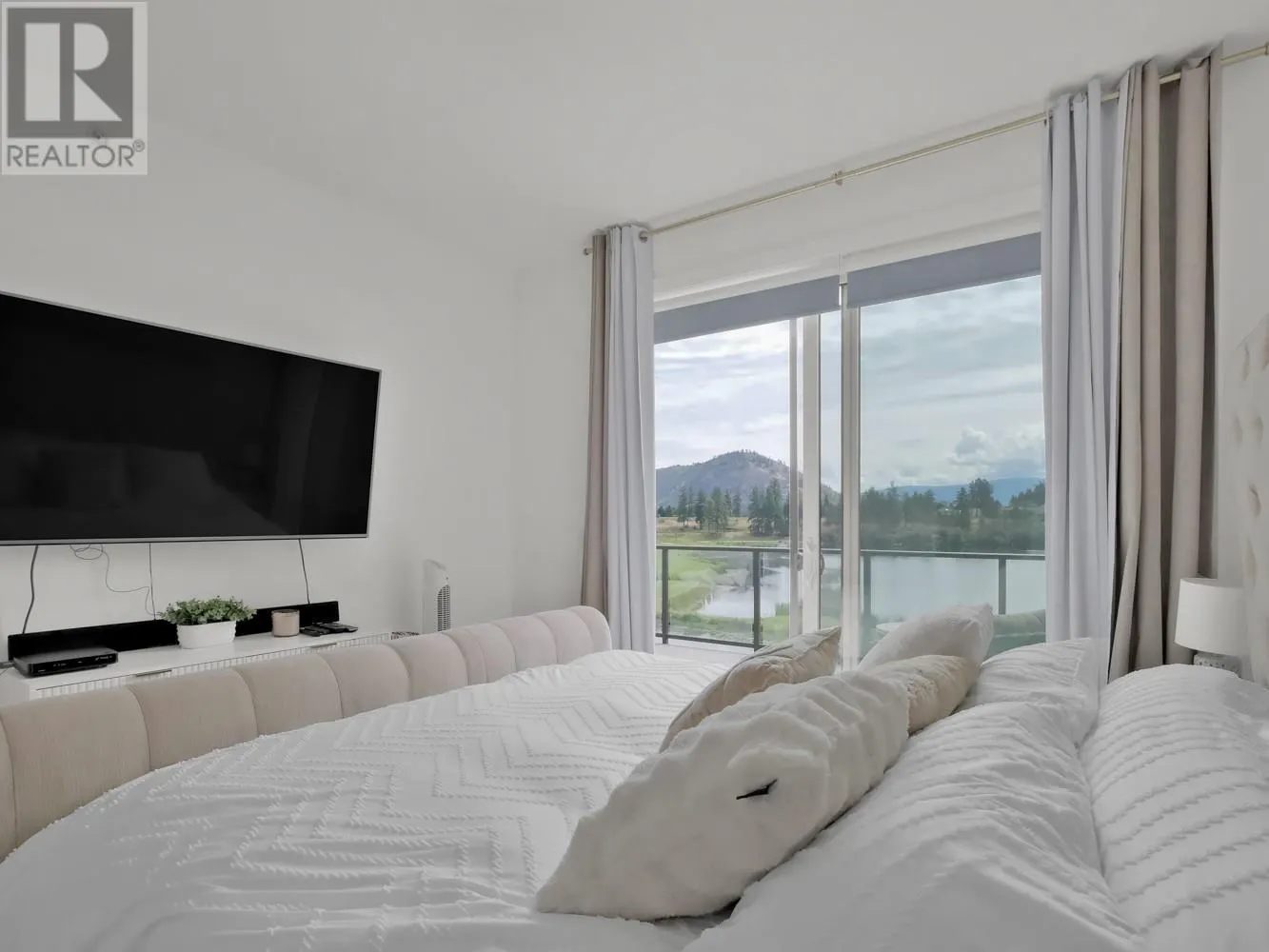 2735 Shannon Lake Road Unit# 114