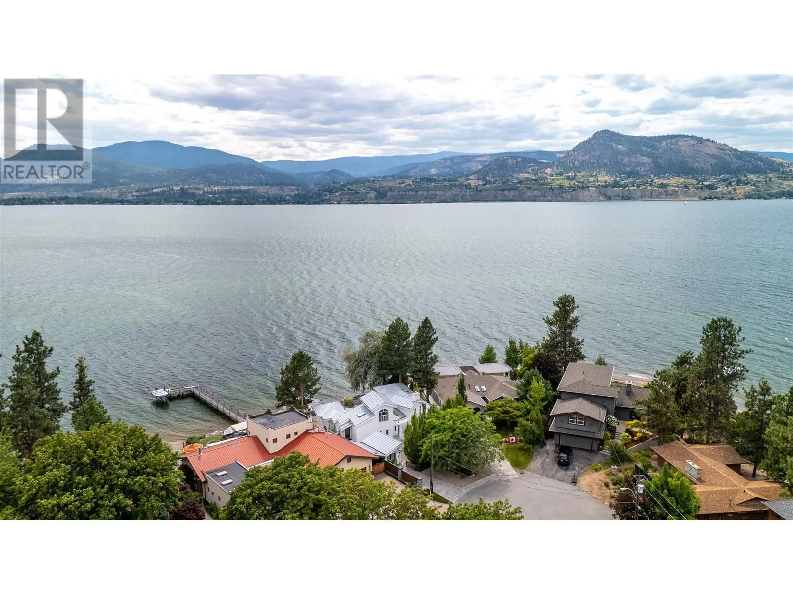 40 Robinson Point Road