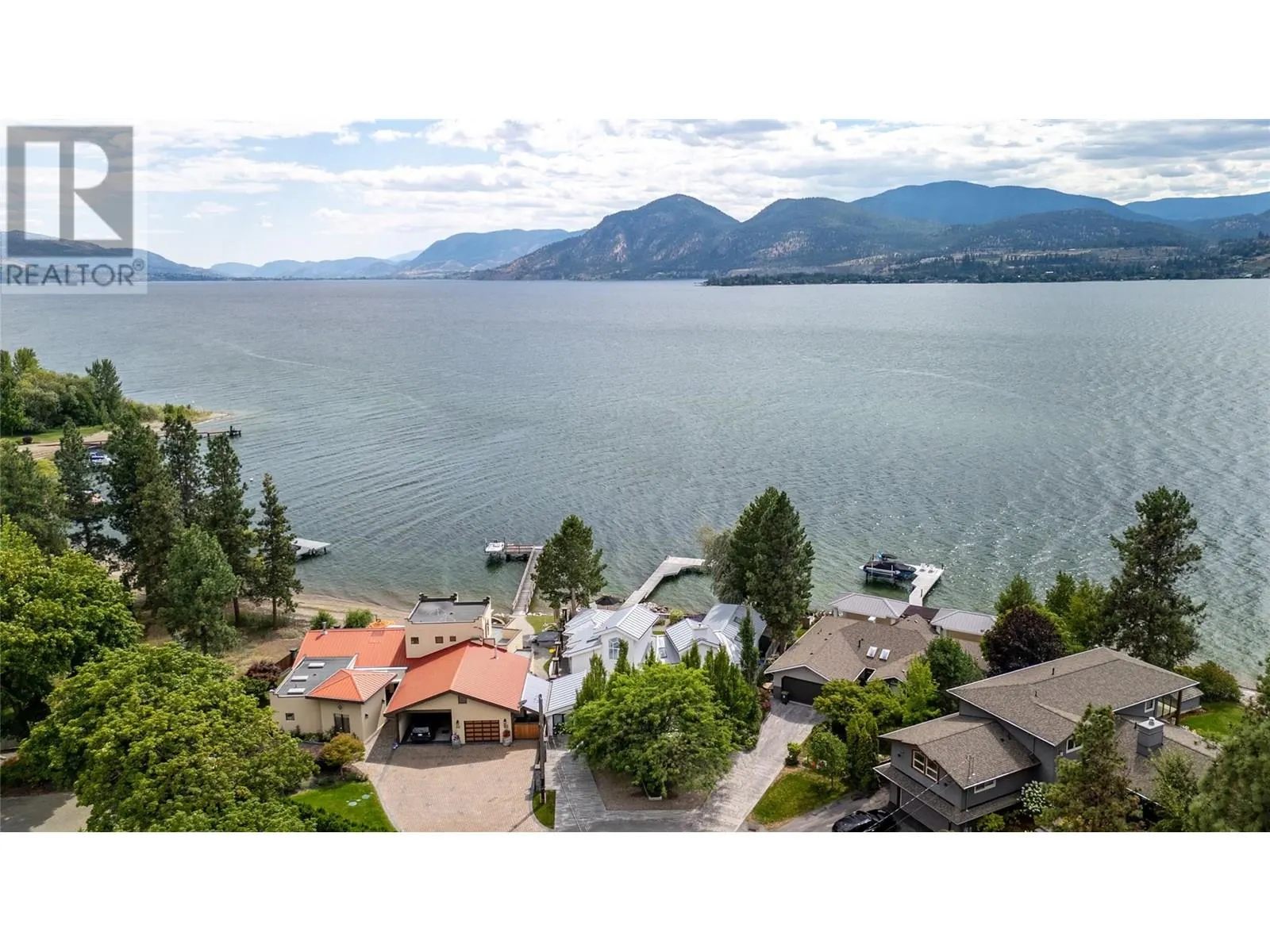 40 Robinson Point Road