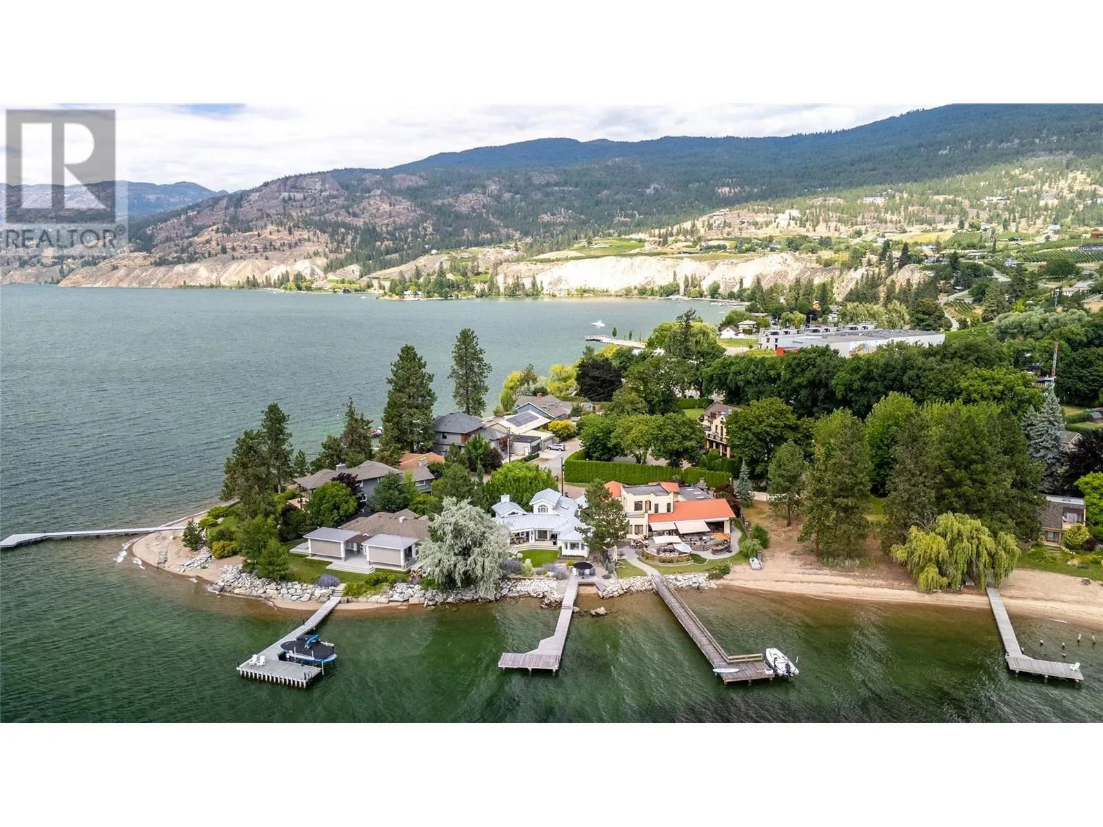 40 Robinson Point Road