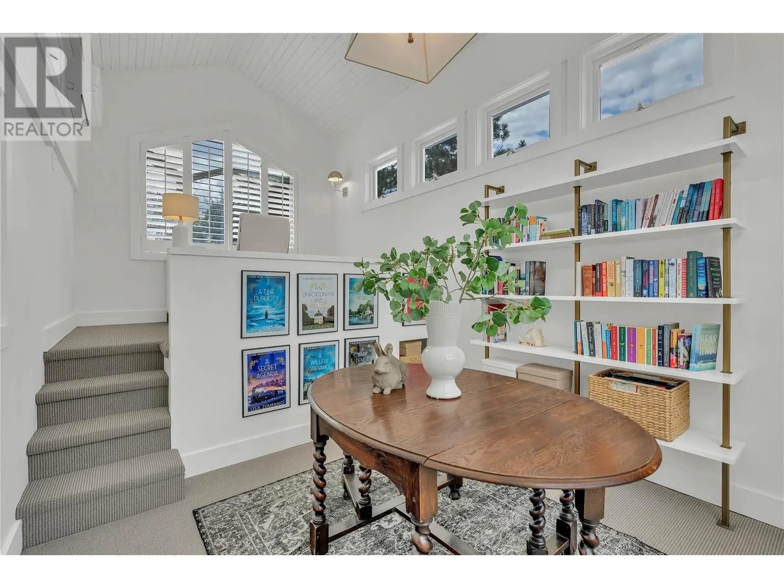 40 Robinson Point Road
