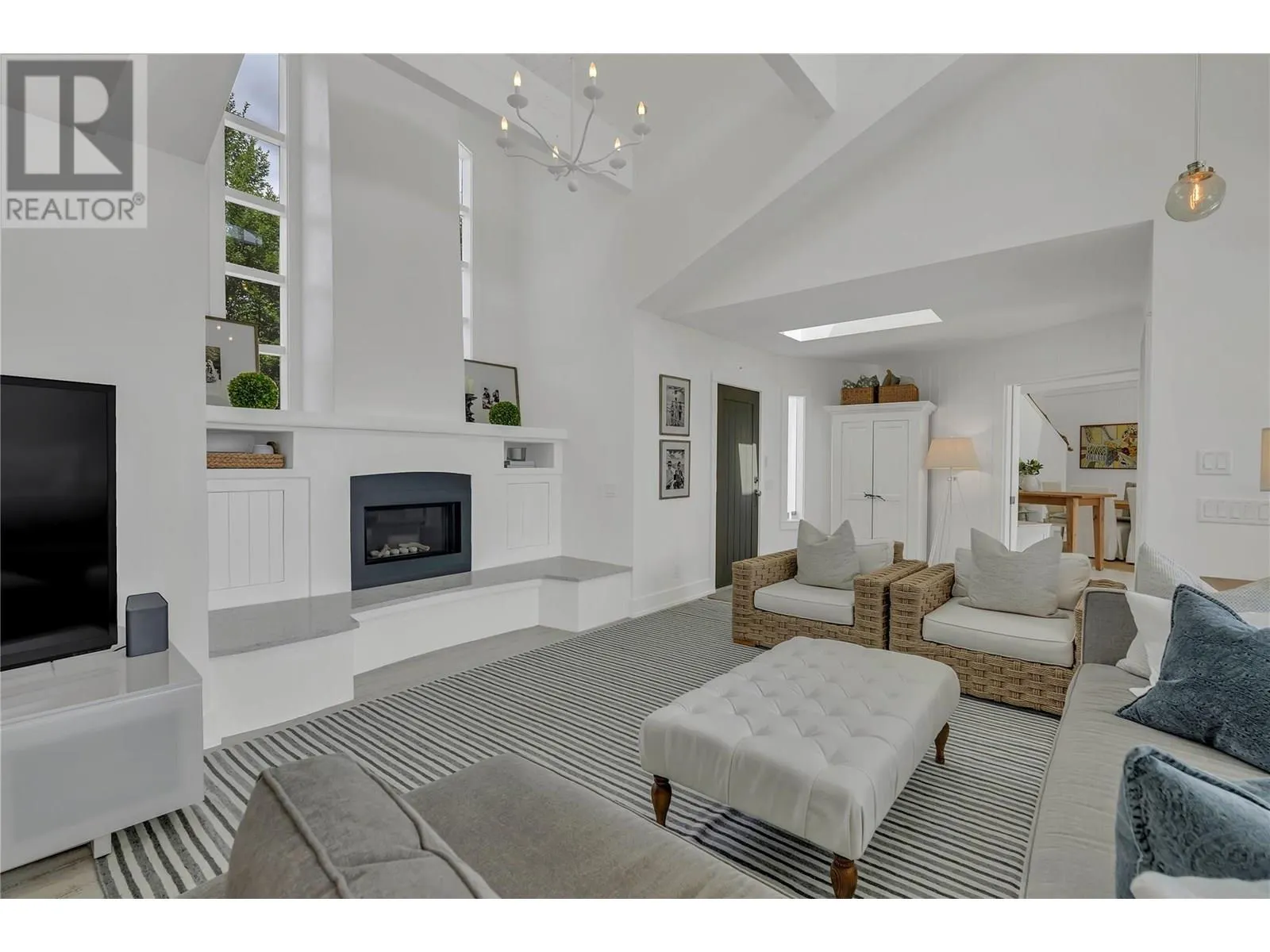 40 Robinson Point Road