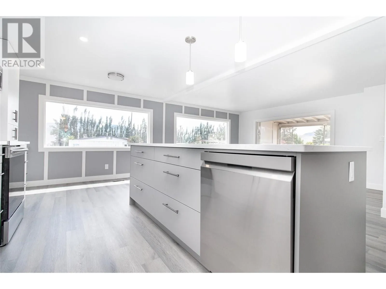 1880 Old Boucherie Road Unit# 161
