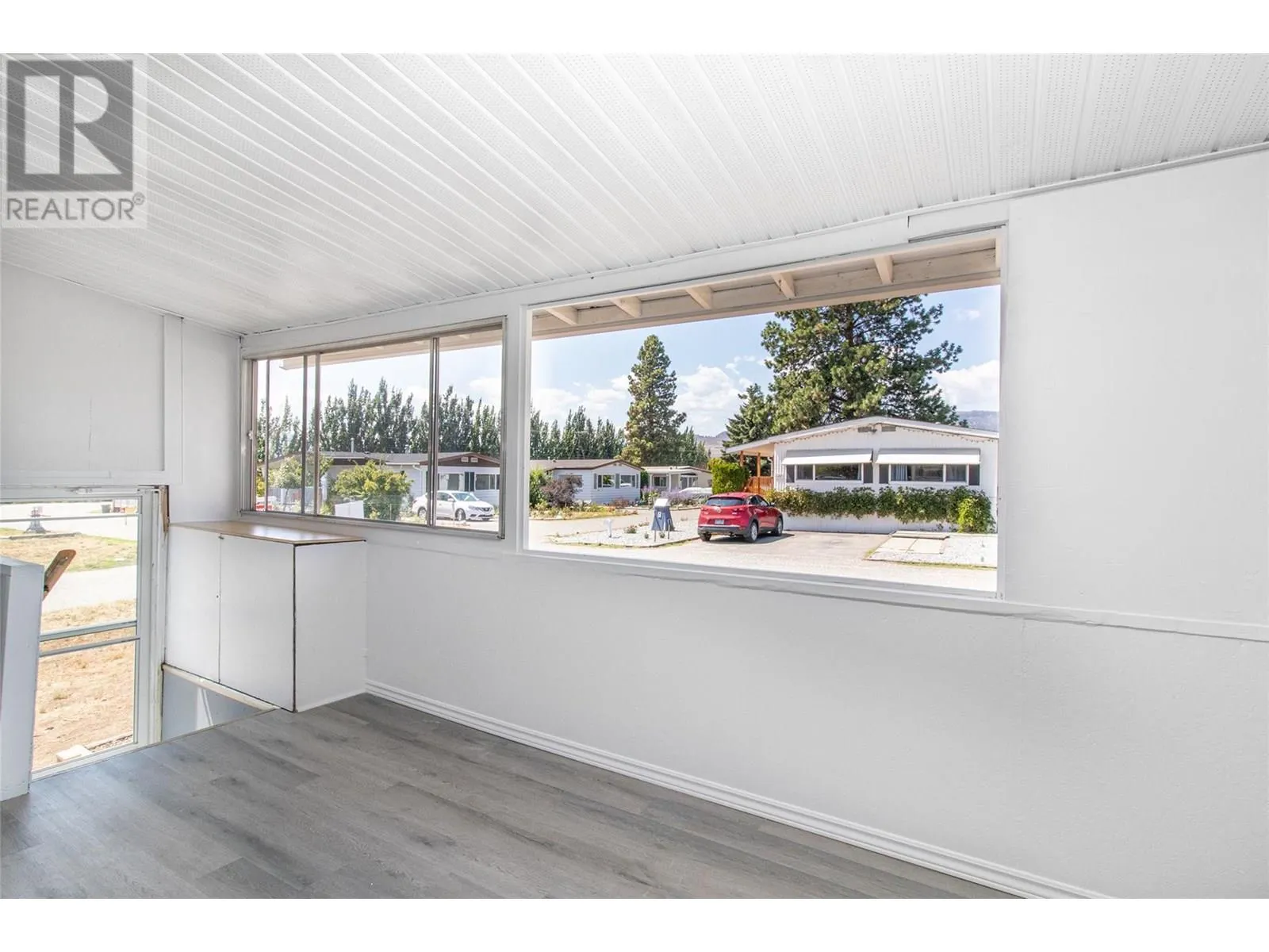 1880 Old Boucherie Road Unit# 161