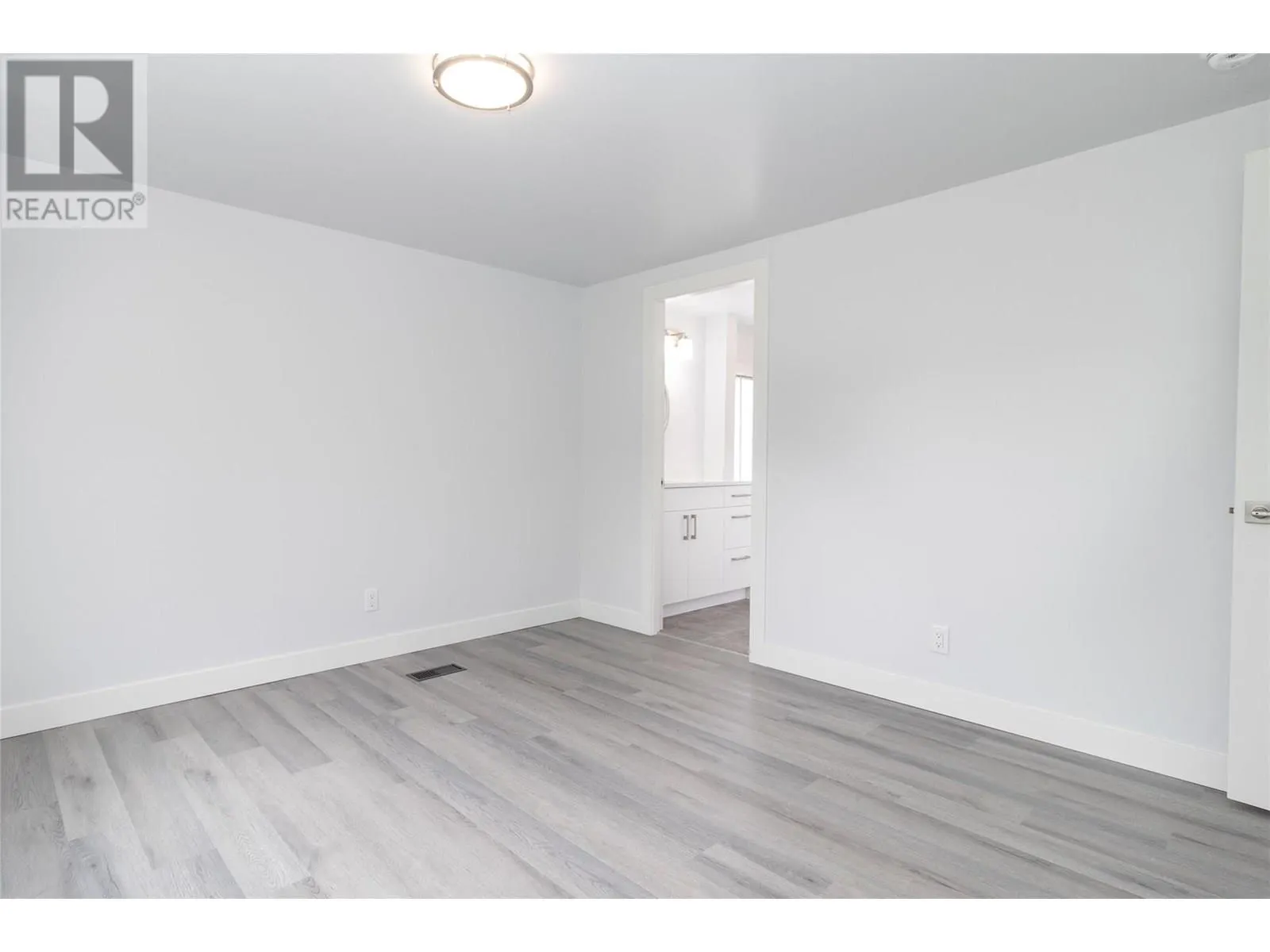 1880 Old Boucherie Road Unit# 161