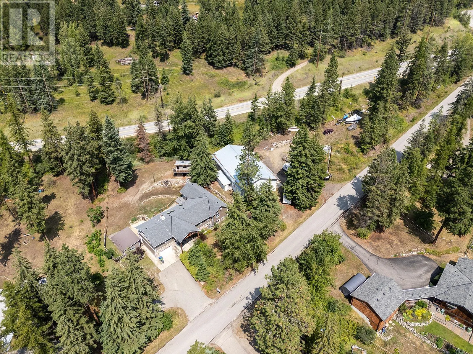 7992 Falcon Ridge Crescent