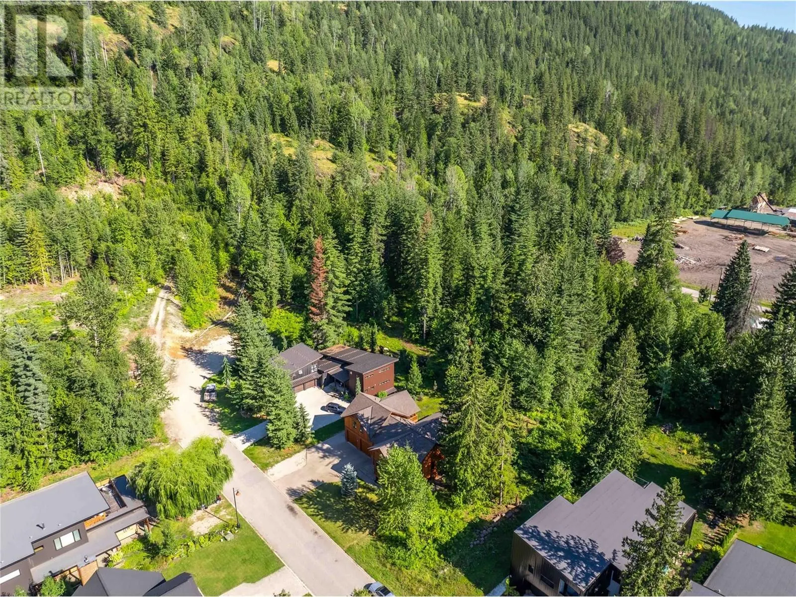 2077 Mountain Gate Road