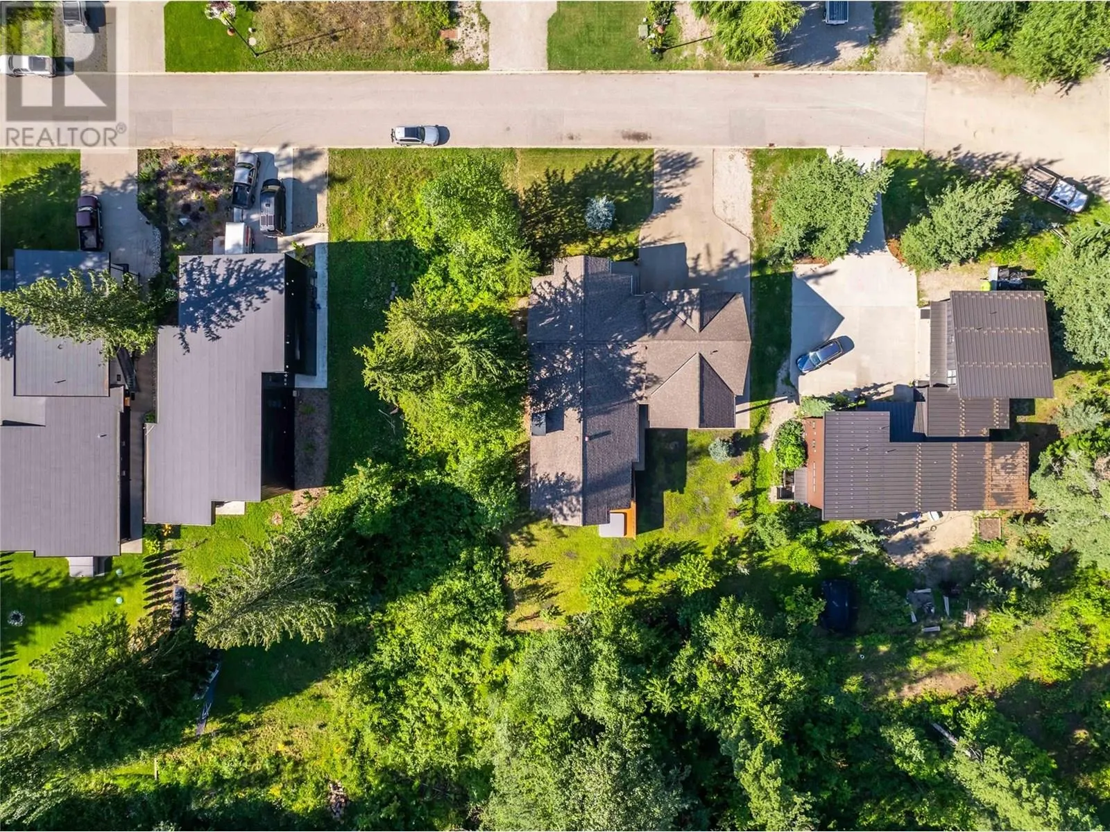 2077 Mountain Gate Road