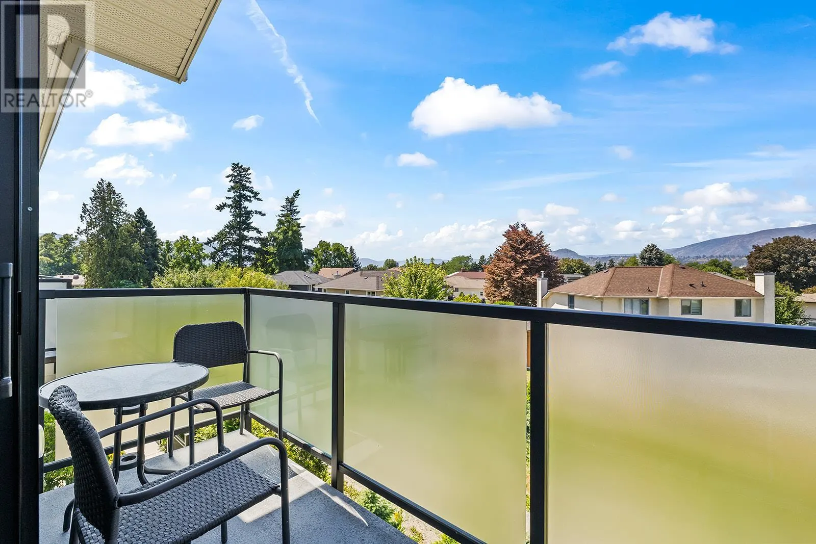 1102 Cameron Avenue Unit# 14