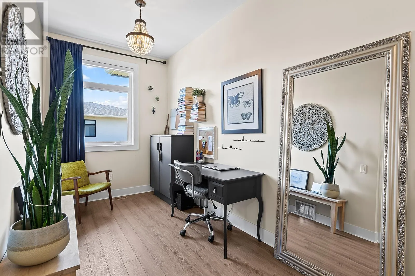 1102 Cameron Avenue Unit# 14