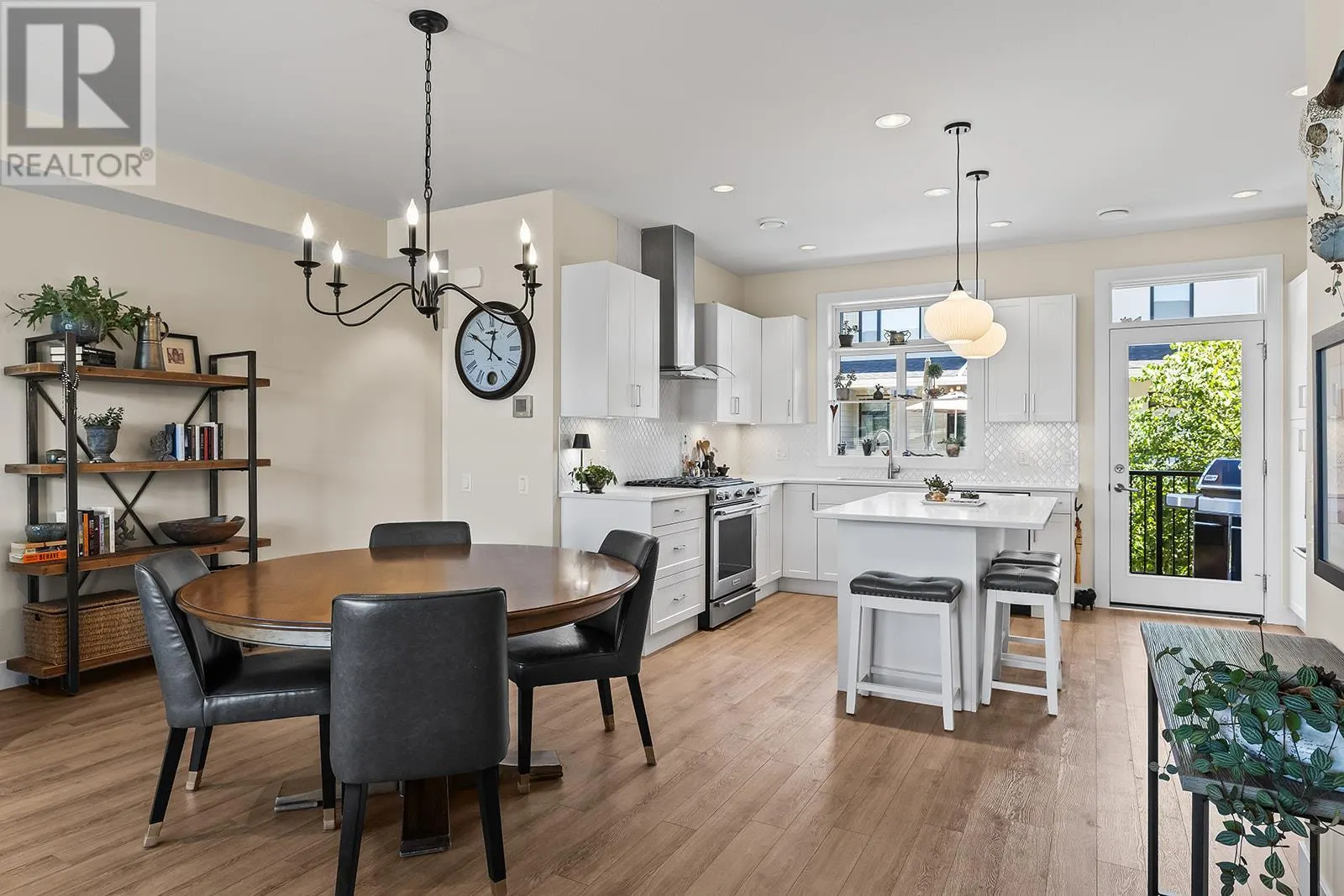 1102 Cameron Avenue Unit# 14