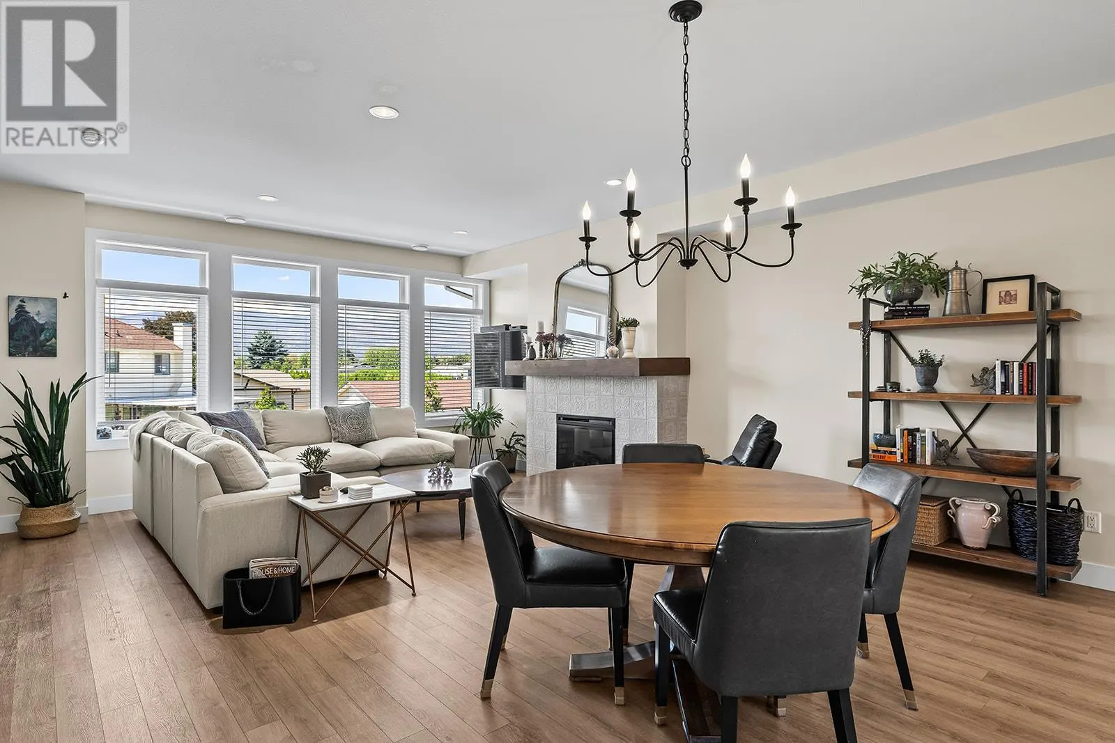 1102 Cameron Avenue Unit# 14