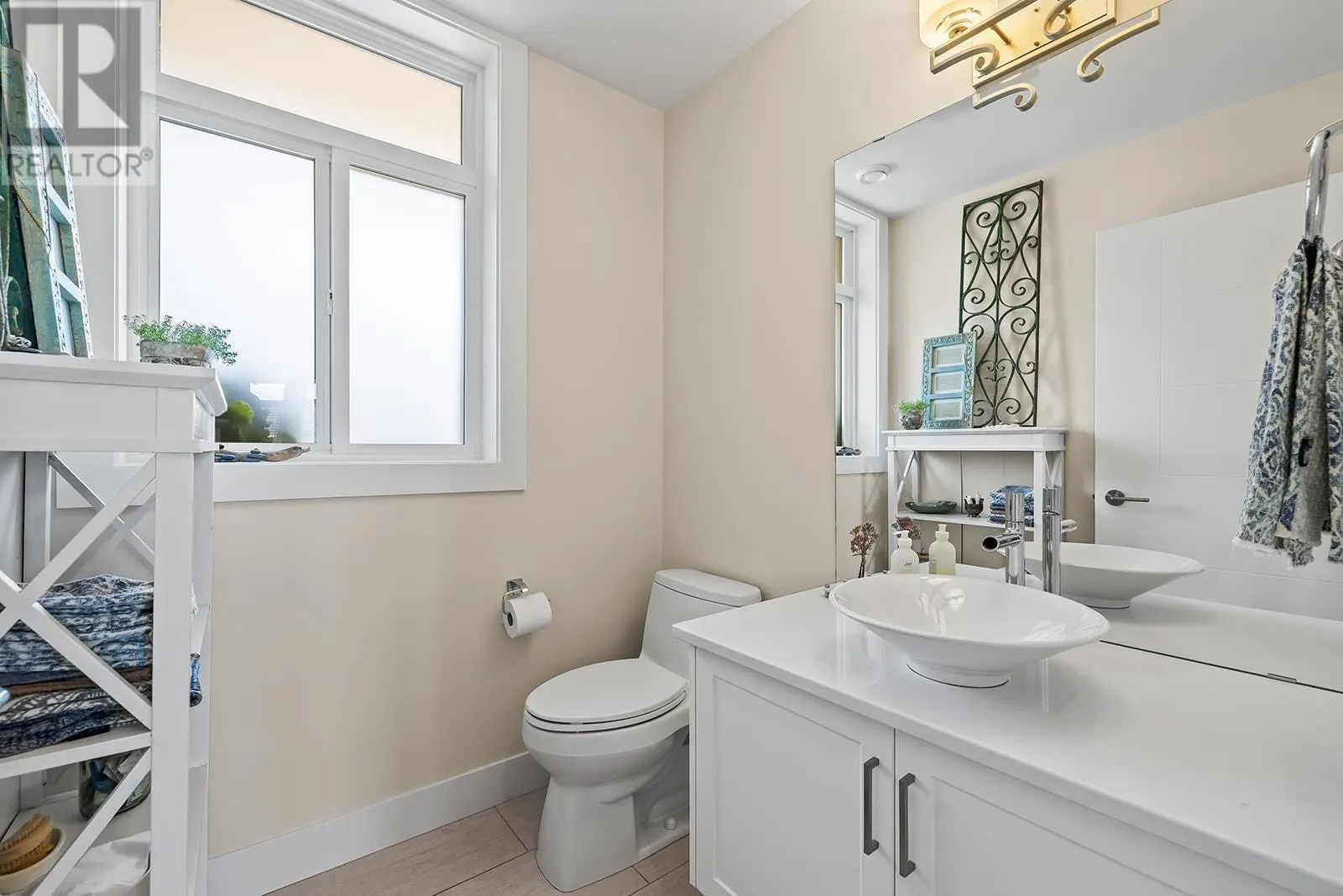 1102 Cameron Avenue Unit# 14