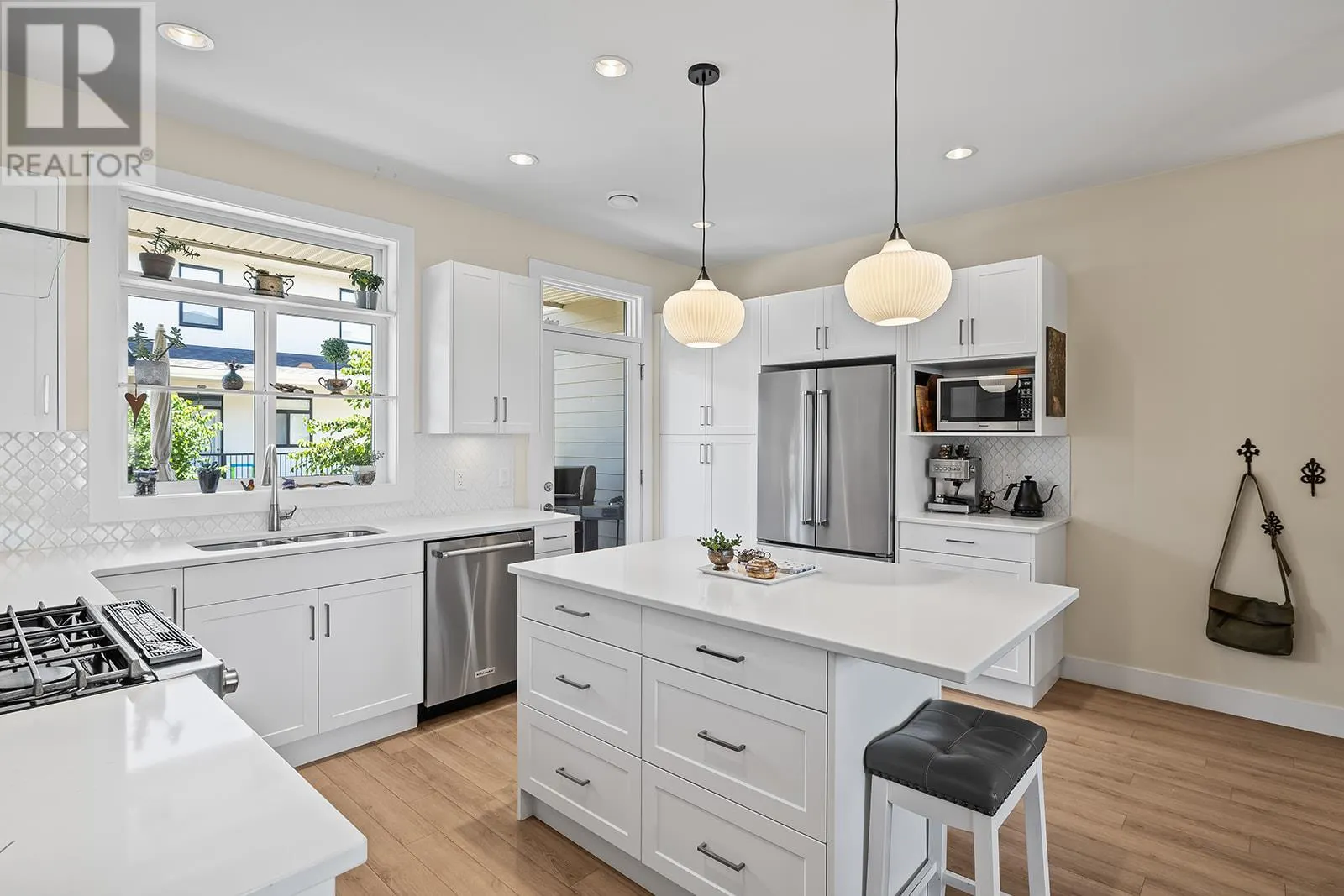 1102 Cameron Avenue Unit# 14