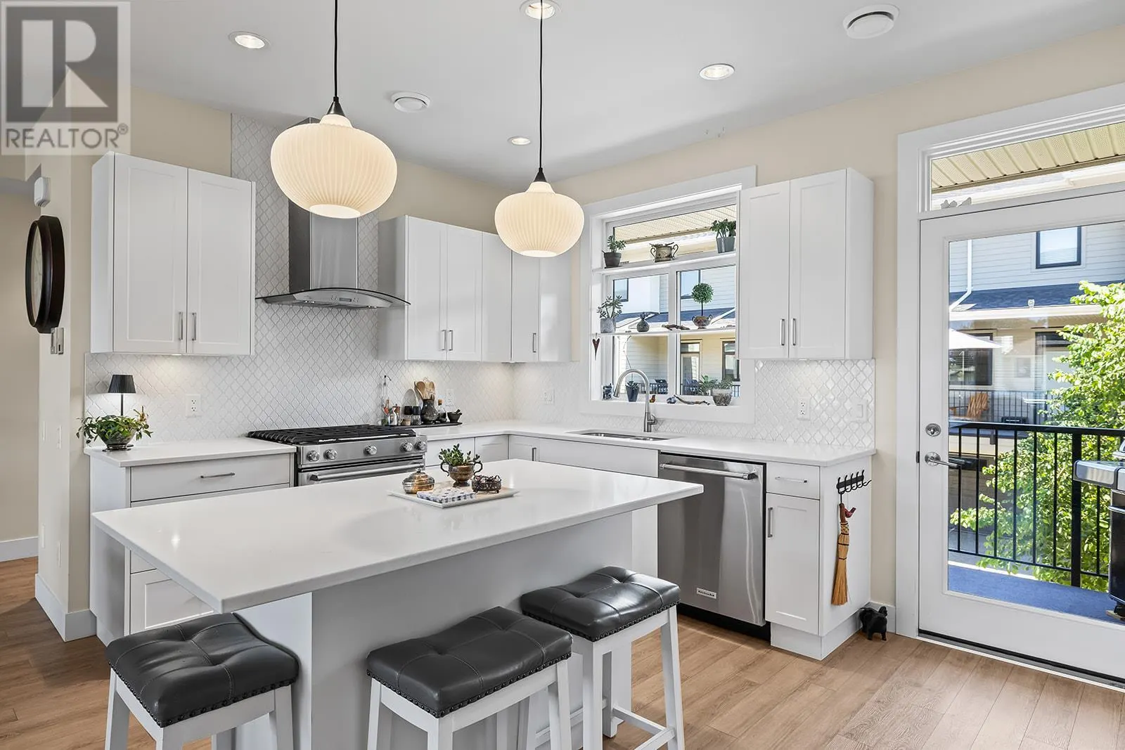 1102 Cameron Avenue Unit# 14