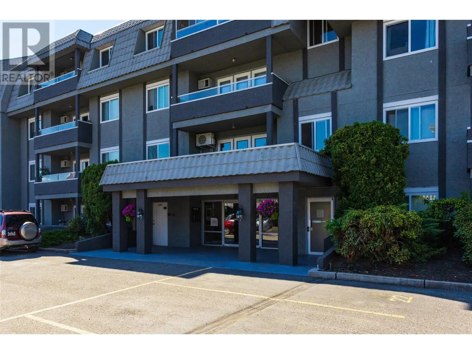 3175 De Montreuil Court Unit# 314