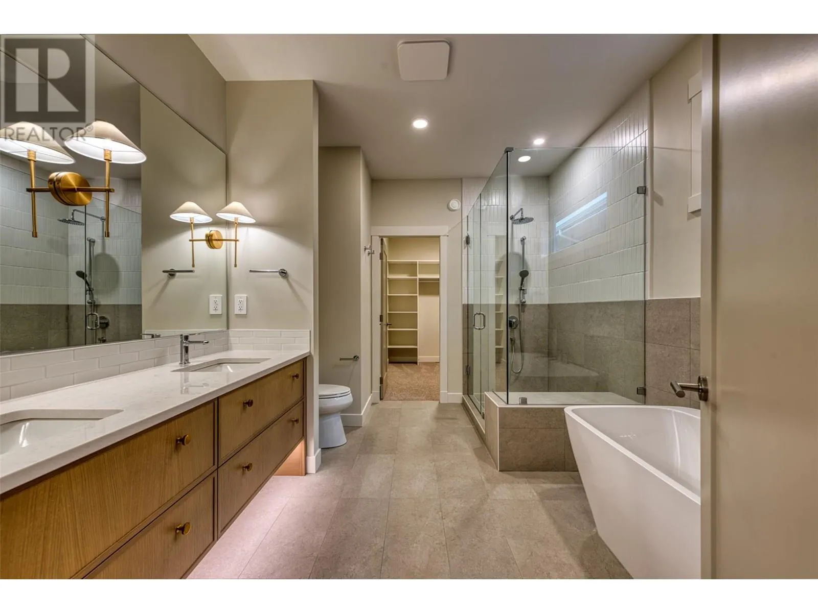7760 Okanagan Landing Road Unit# 121 Lot# 24