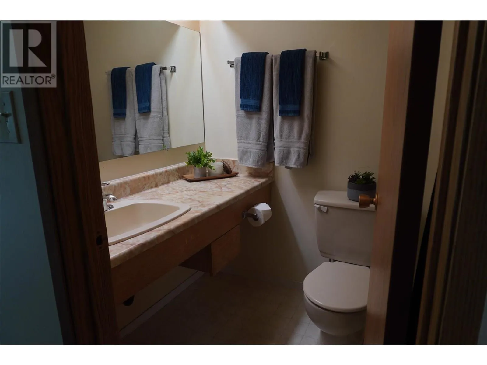 5375 Big White Road Unit# 228