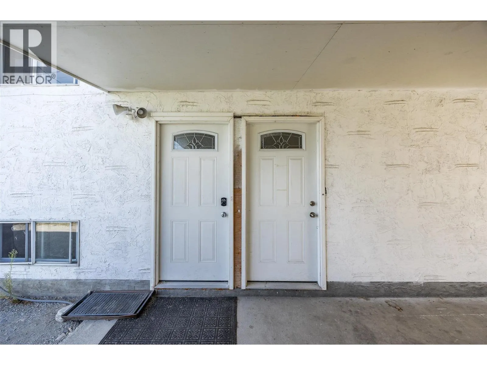 695 Belgo Road