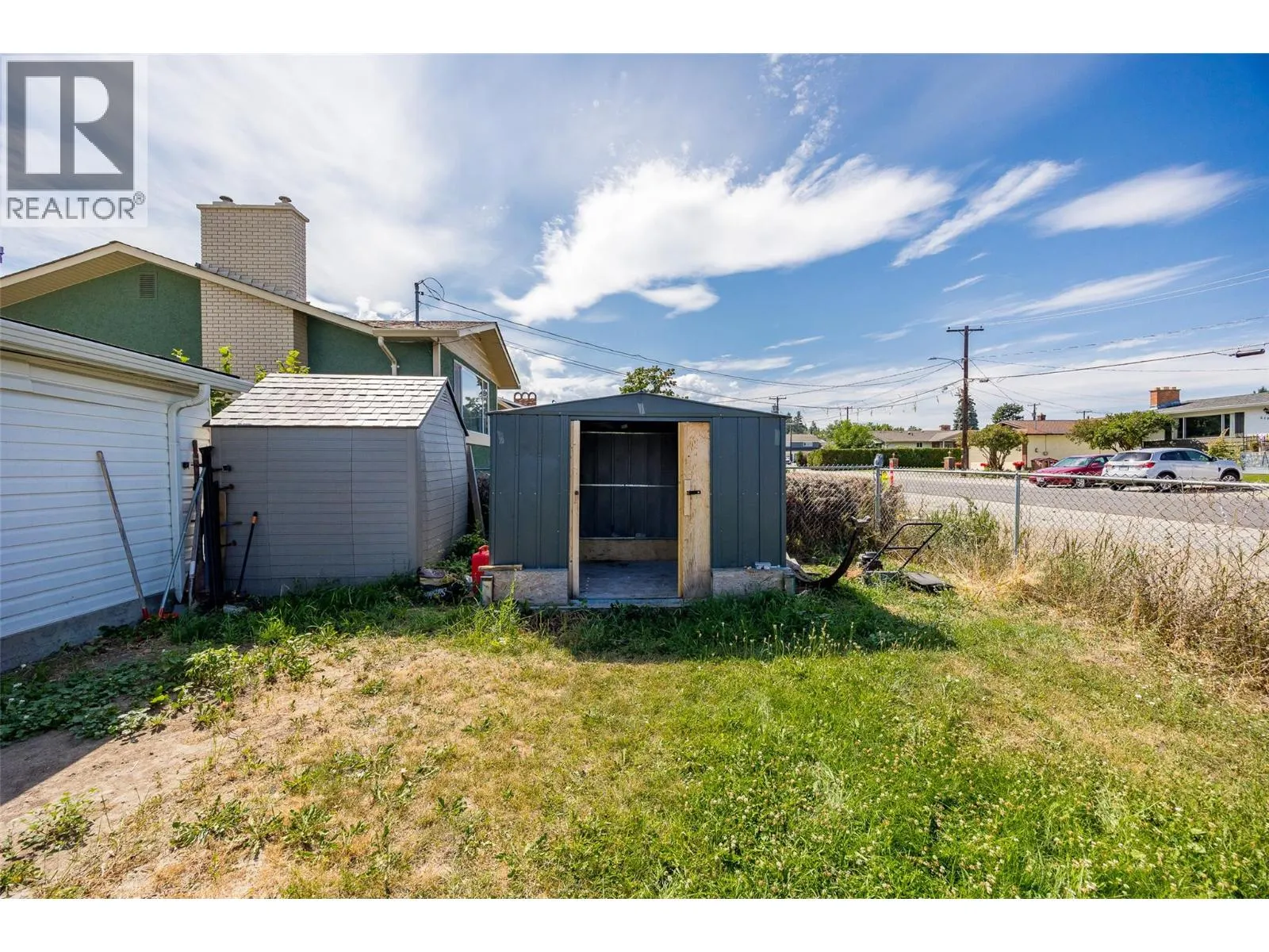 695 Belgo Road