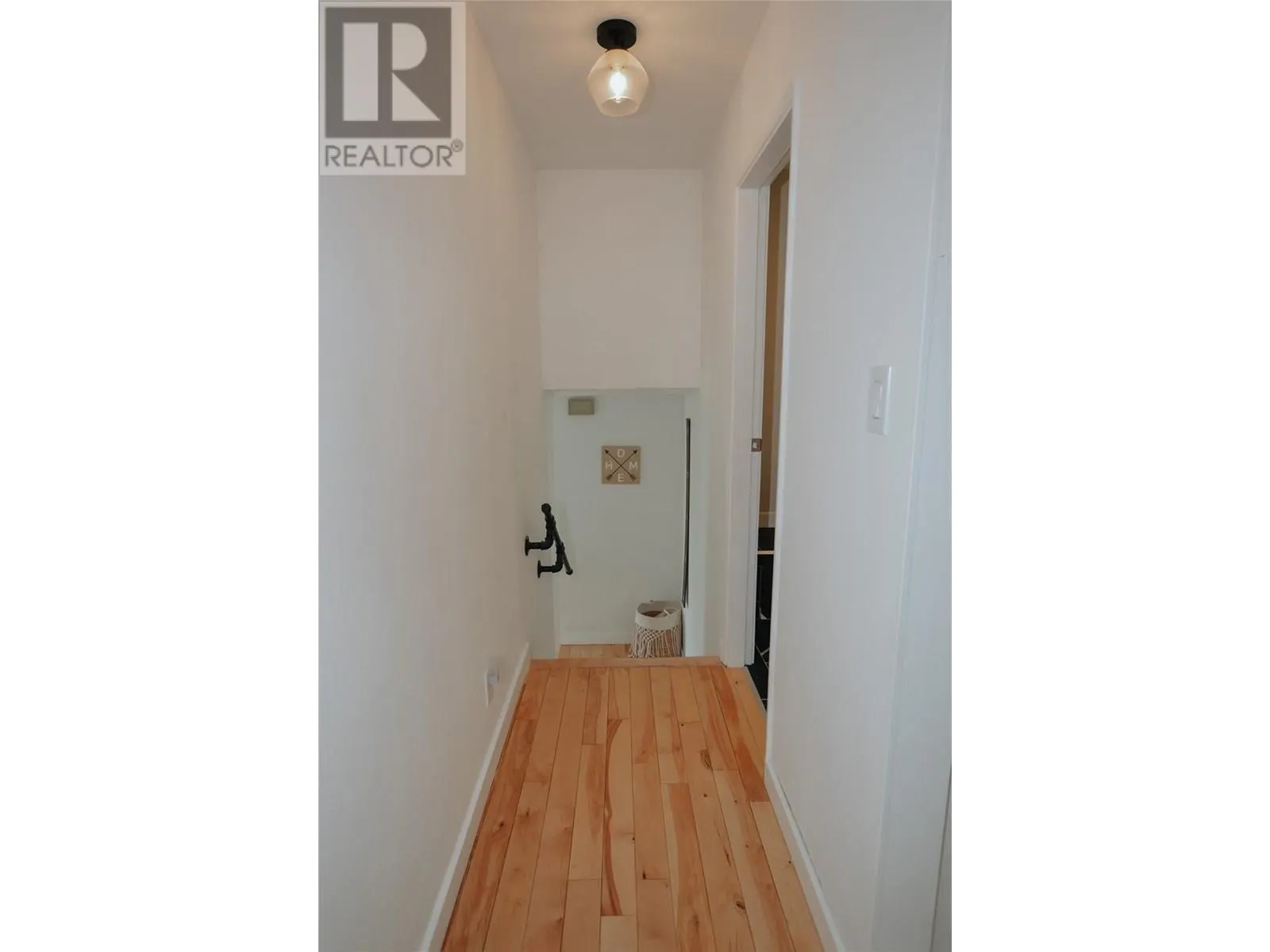 13814 Yule Crescent