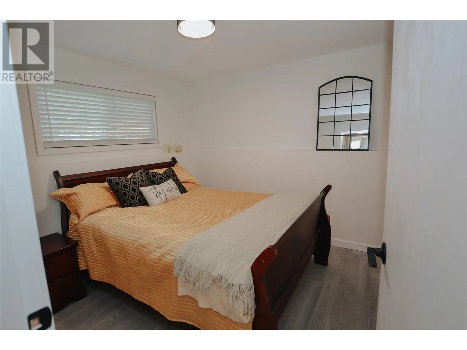 13814 Yule Crescent