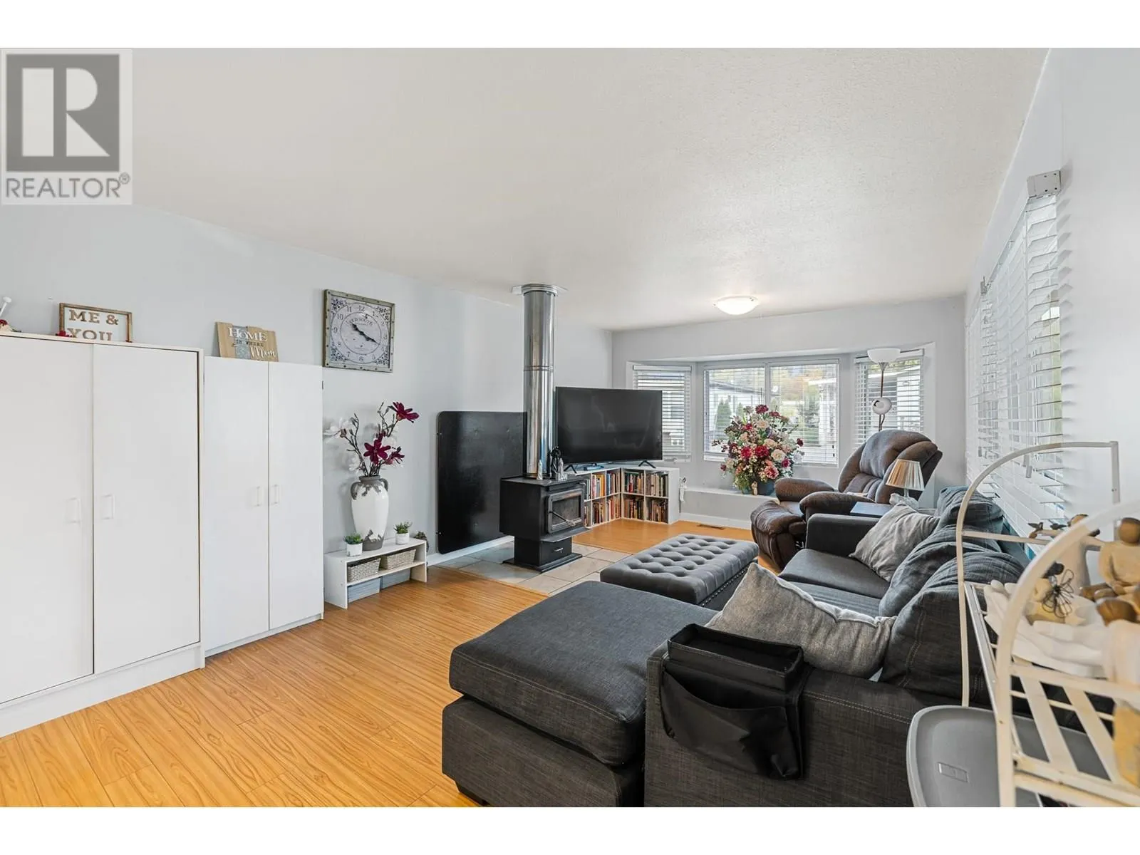 1881 Boucherie Road Unit# 54