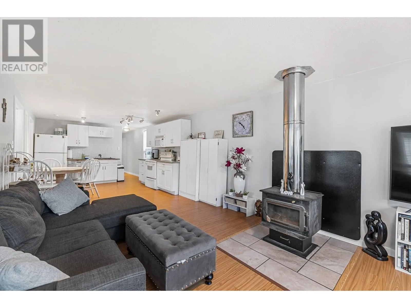 1881 Boucherie Road Unit# 54