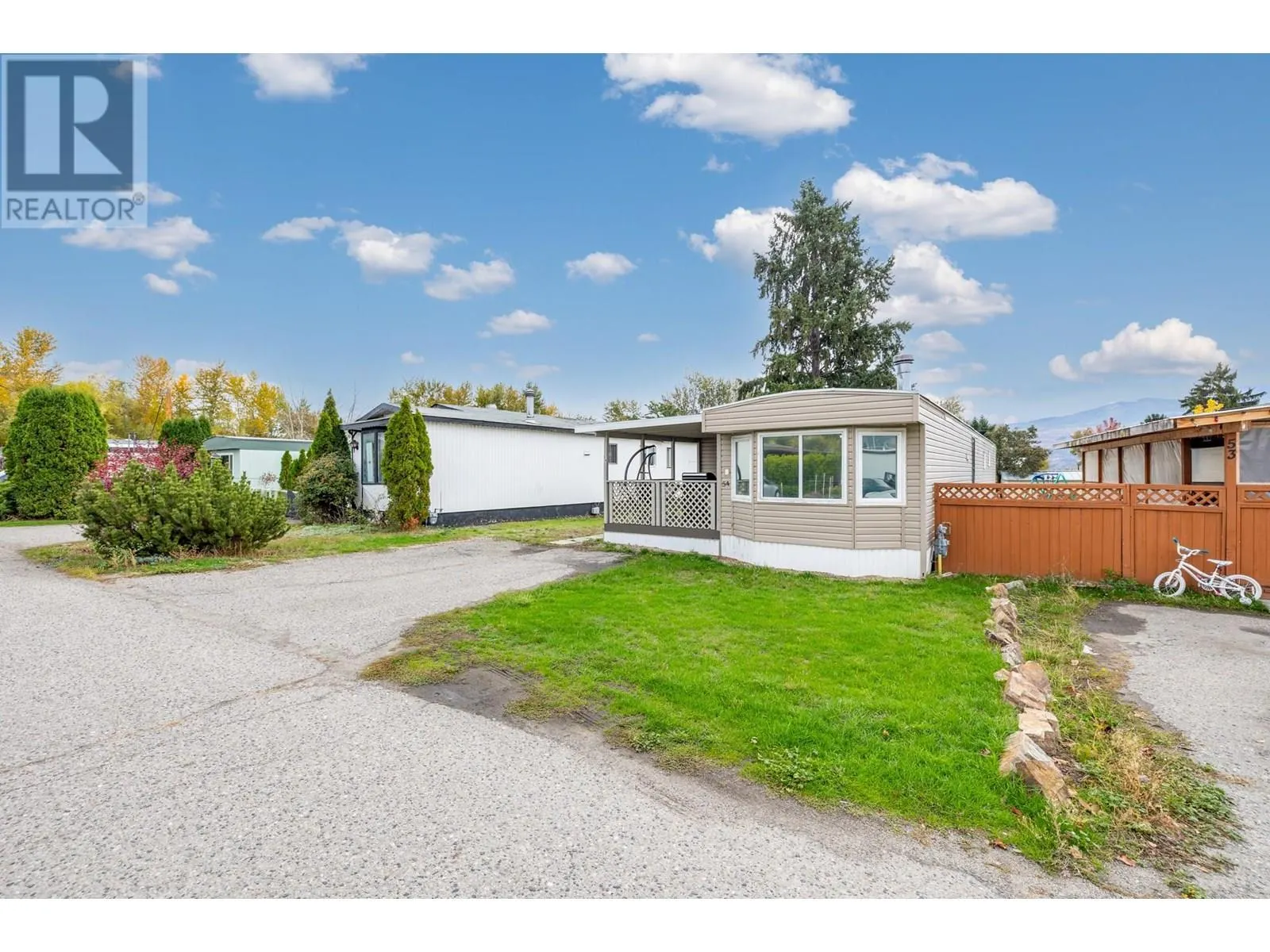 1881 Boucherie Road Unit# 54